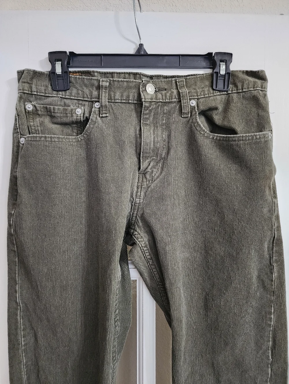 Levi’s 502 Olive Green Corduroy Pants 31x30 Straight Taper Stretch SEE MEASUREME